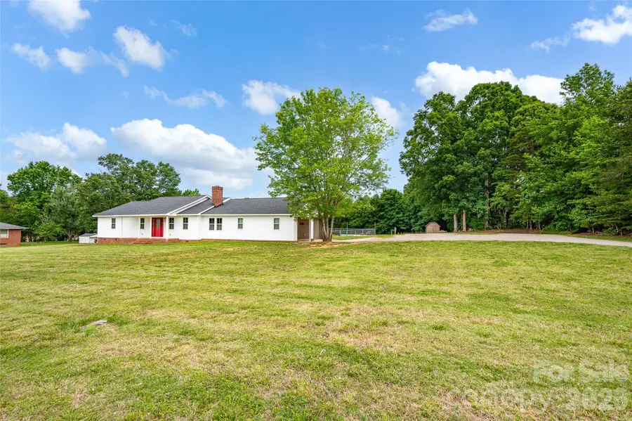 581 Barry Oak Road, Statesville, NC 28625 - #2