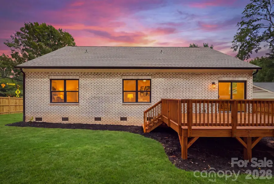 4704 Murrayhill Road, Charlotte, NC 28209 - #3