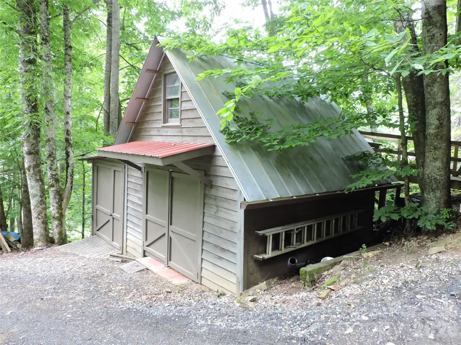 963 Melton Branch Road, Bakersville, NC 28705 - #3