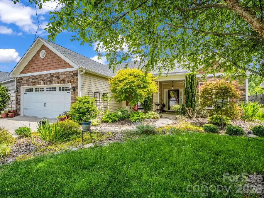 74 Foxtail Court, Hendersonville, NC 28792 - #2