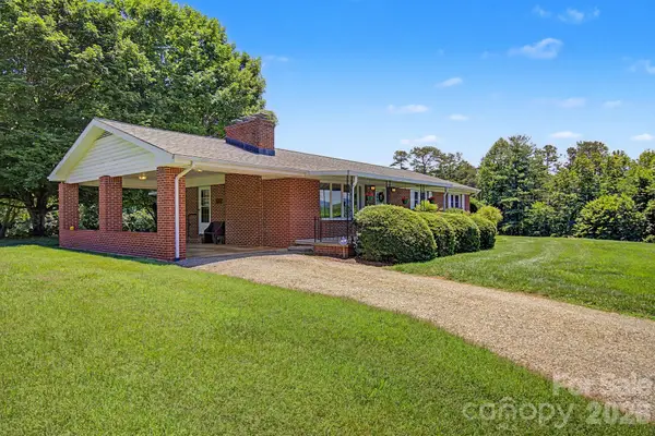 788 Alexander Road, Alexander, NC 28701
