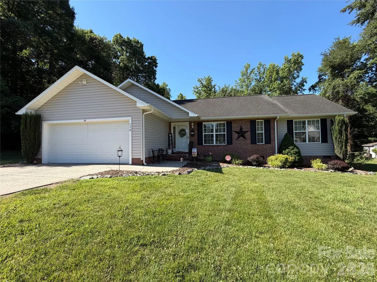 110 E Pine Street, Maiden, NC 28650 - #1