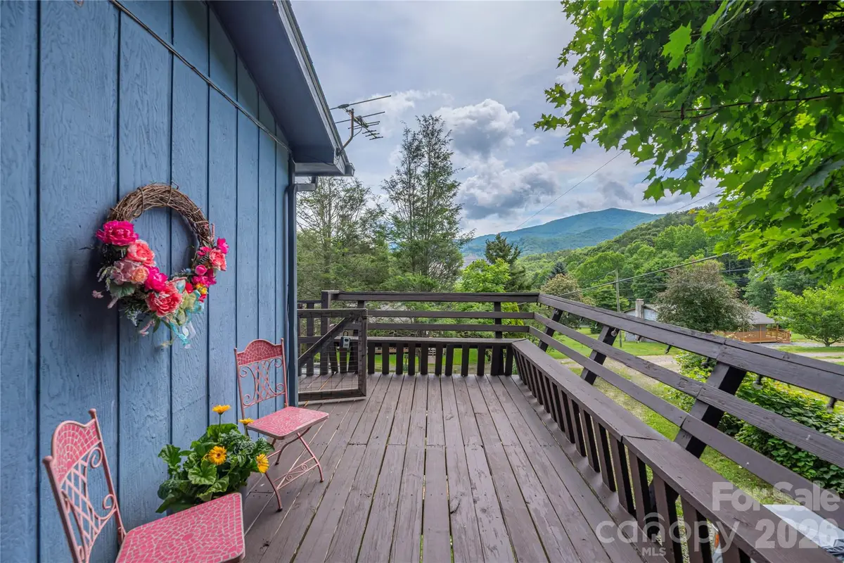 31 Granite Lane, Waynesville, NC 28786 - #1