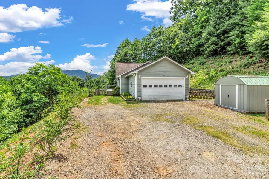305 Majestic Mountain Drive, Burnsville, NC 28714 - #3