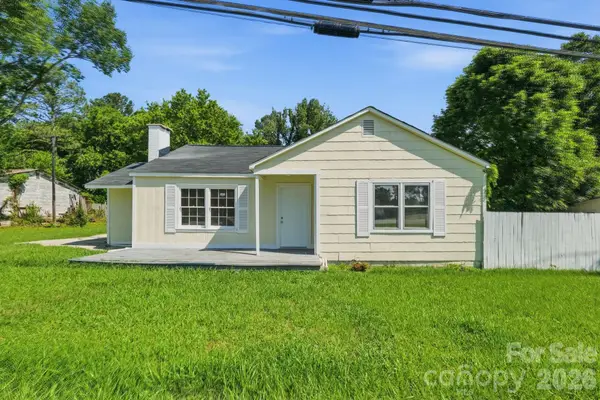 1208 E Arch Street, Lancaster, SC 29720