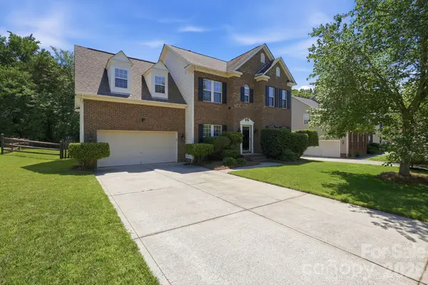 4439 Rock Stream Drive, Charlotte, NC 28269