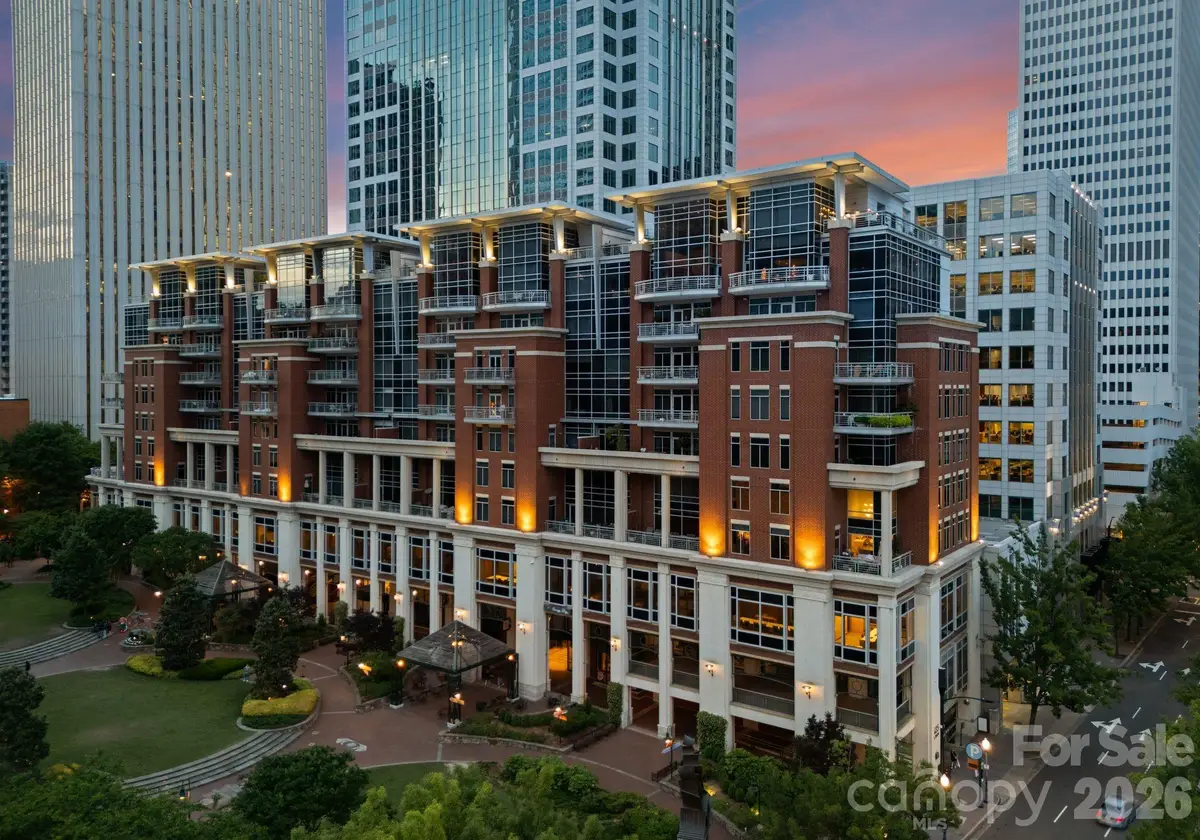 435 S Tryon Street #904, Charlotte, NC 28202 - #1