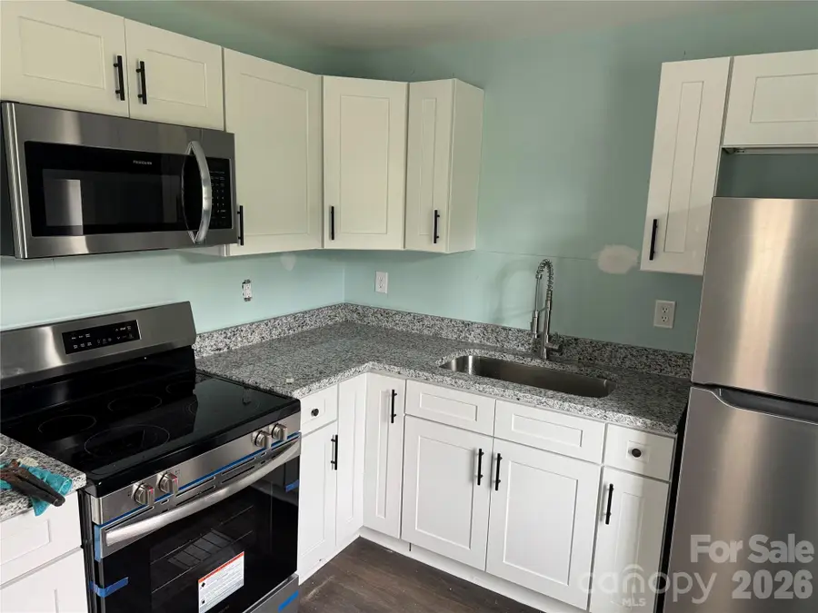 15 Brookwood Avenue Nw, Concord, NC 28025 - #2
