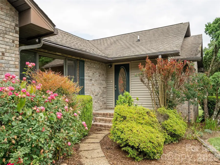 2 Bannerwood Drive, Horse Shoe, NC 28742 - #2