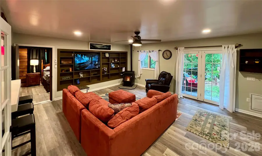 384 Bear Cub Drive, Spruce Pine, NC 28777 - #2