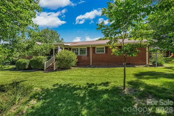 7061 Nc 200 Highway, Midland, NC 28107