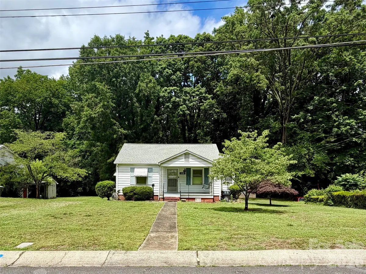 5057 Erickson Road, Charlotte, NC 28208 - #1