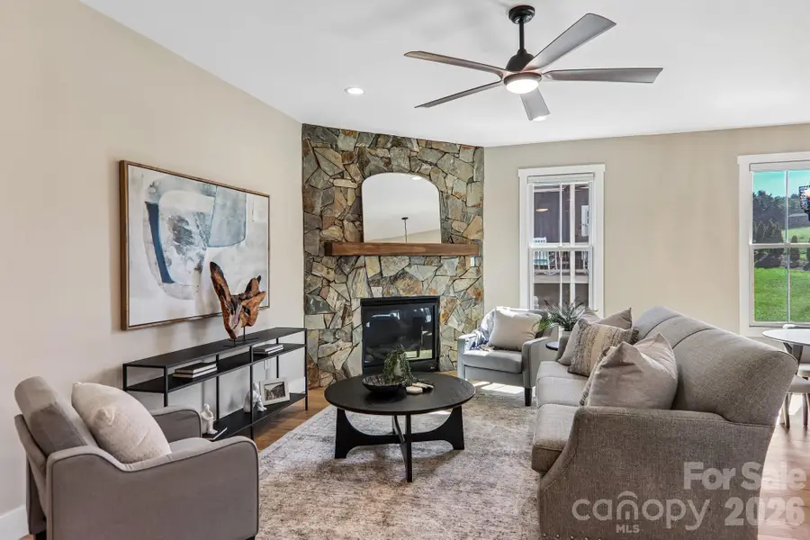 119 Olde Oak Way, Hendersonville, NC 28792 - #3