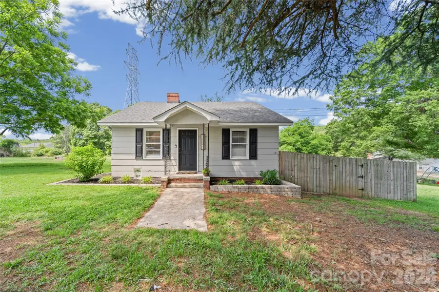 1501 Highland Avenue, Albemarle, NC 28001 - #3