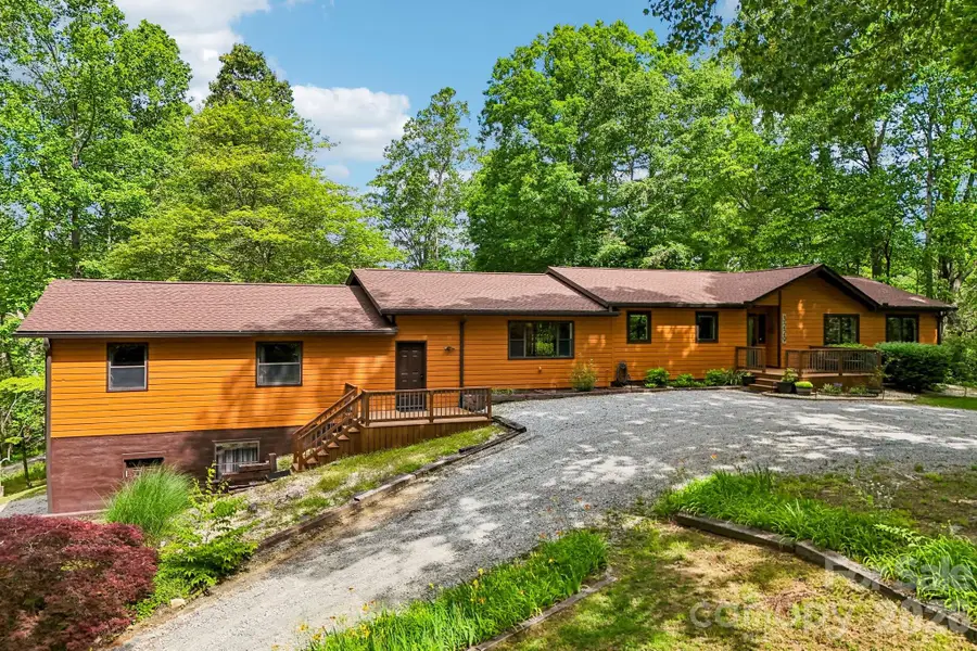 3229 N Bearwallow Road, Hendersonville, NC 28792 - #2