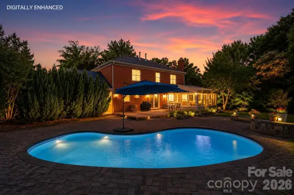 4612 Deanscroft Drive, Charlotte, NC 28226