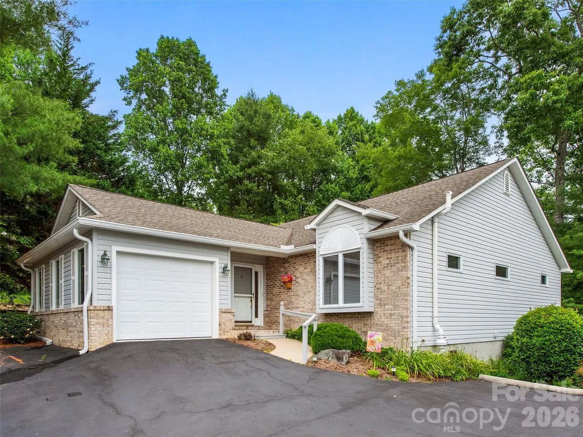 83 Laurel Ridge Place, Hendersonville, NC 28739 - #1