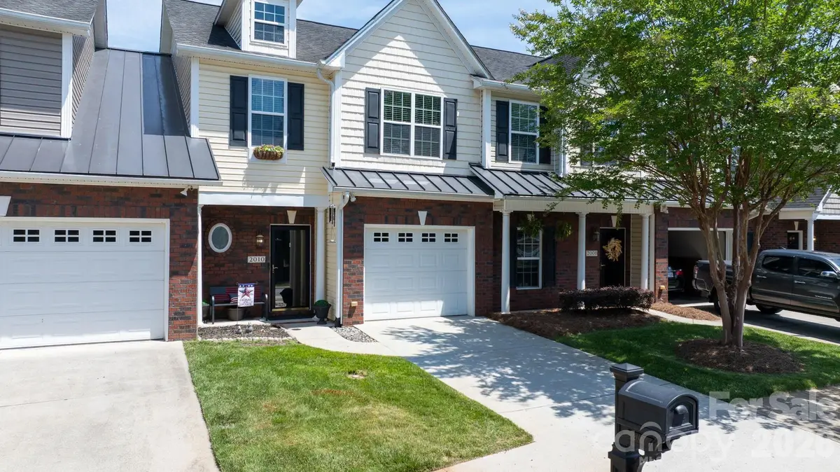 2010 Talbot Lane, Hickory, NC 28602 - #1