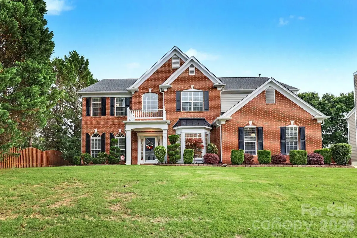 10913 Knight Castle Drive, Charlotte, NC 28277 - #1