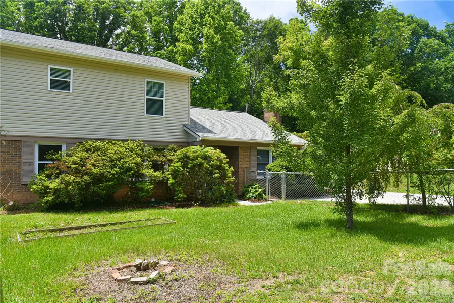 115 Wicklow Drive, Asheville, NC 28806 - #3