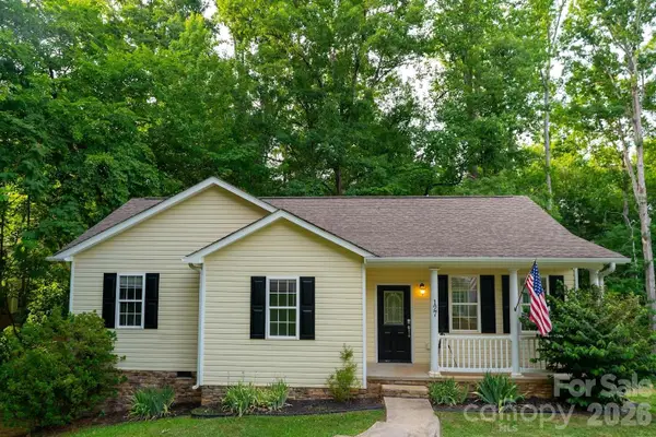 127 Wood Acre Drive, Mooresville, NC 28115