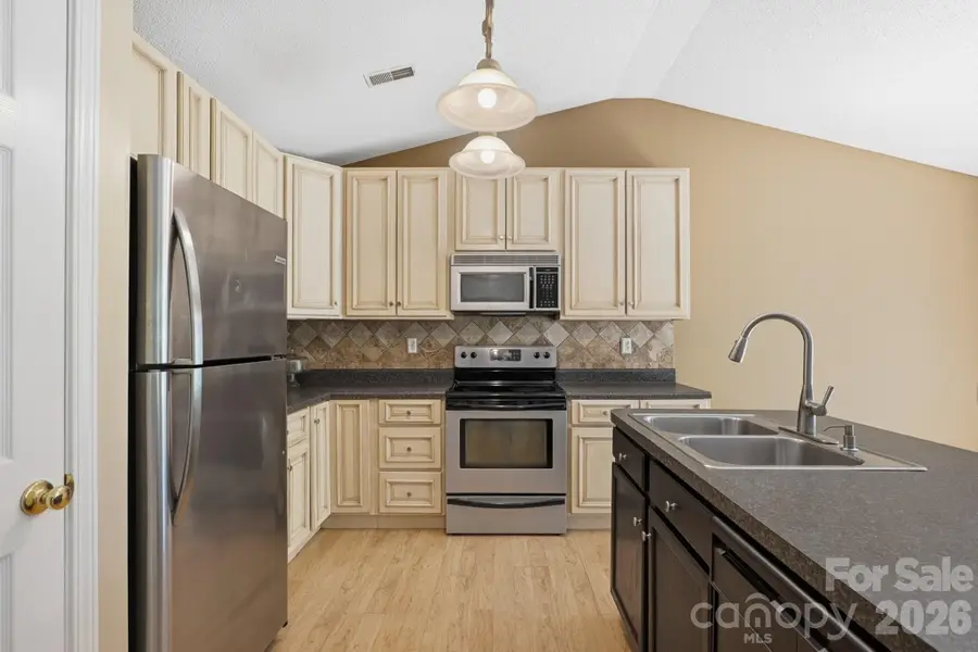 2244 Wexford Way, Statesville, NC 28625 - #3