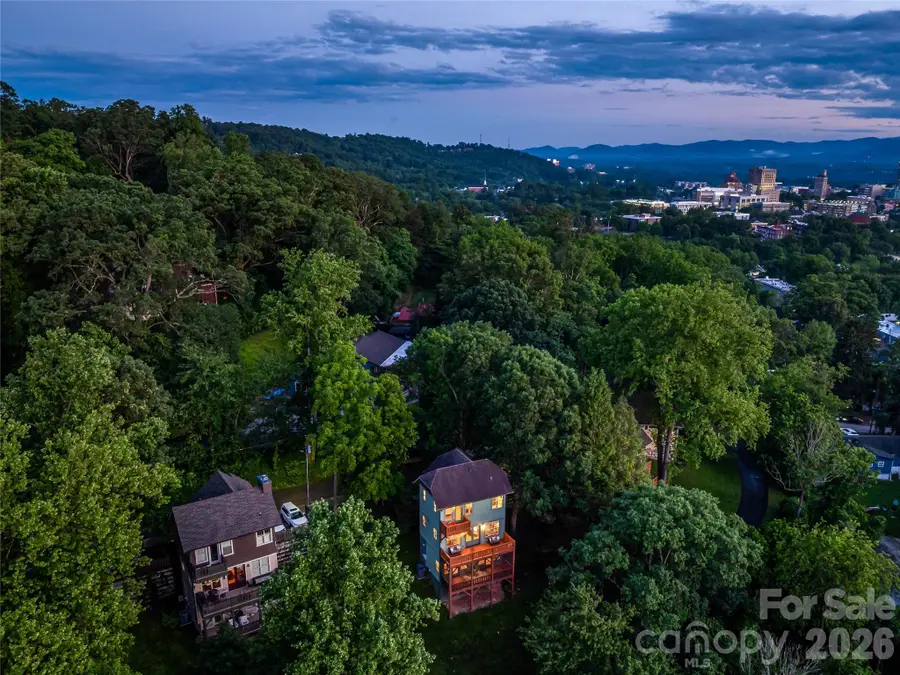 14 Sunset Drive, Asheville, NC 28804 - #3