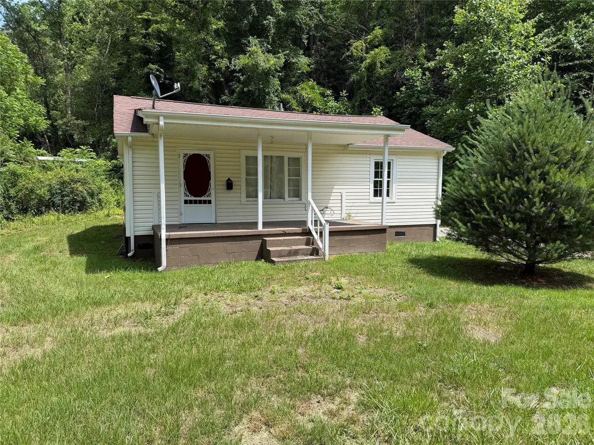 21 Old Post Office Drive, Marion, NC 28752 - #1