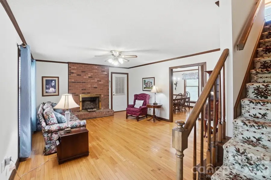 804 Mcgregor Drive Ne, Concord, NC 28025 - #3