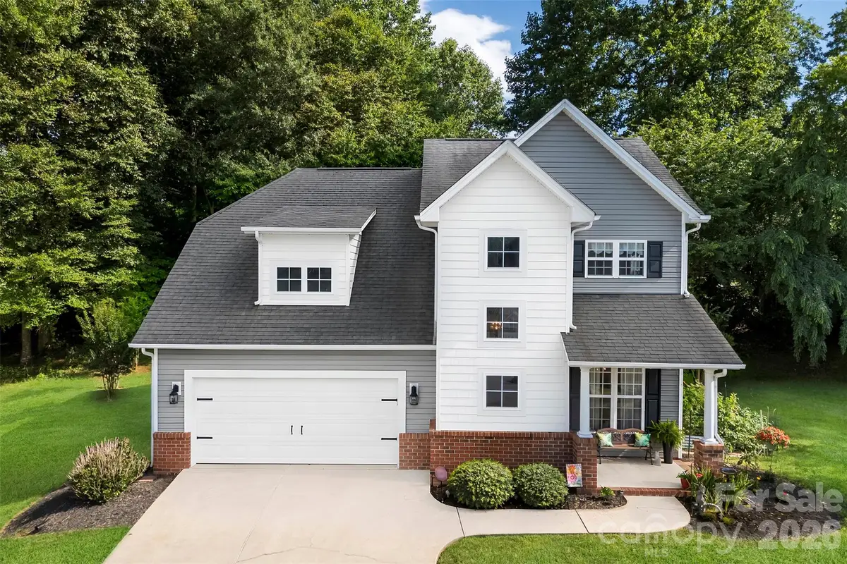 6008 River Garden Court, Lowell, NC 28098 - #1