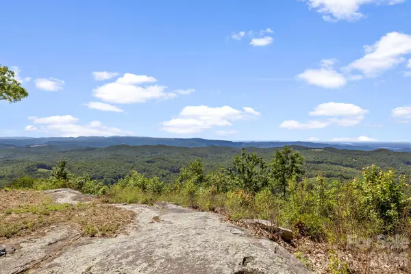 9999 Rocky Mountain Road, Lake Toxaway, NC 28747