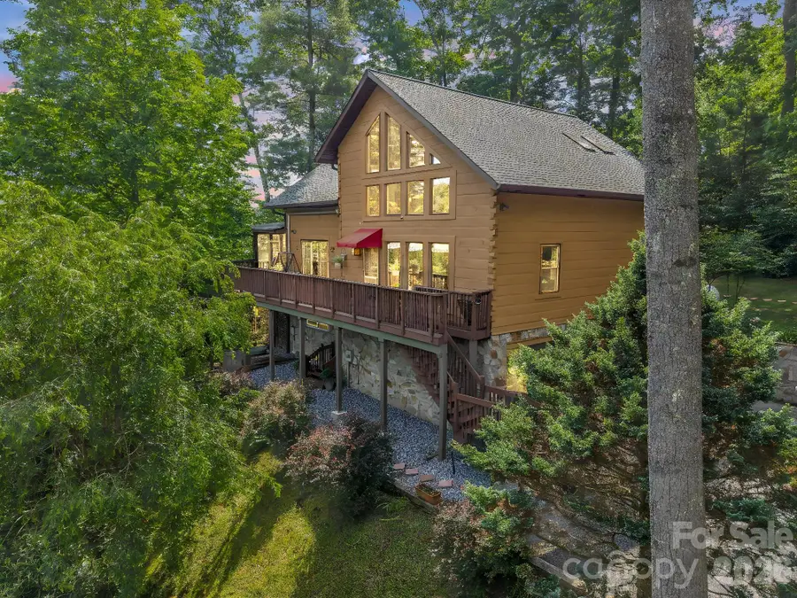 247 Woods Road, Spruce Pine, NC 28777 - #2