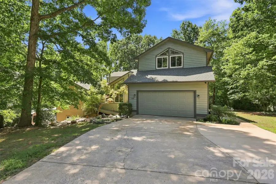 14301 Harbor Estate Road, Charlotte, NC 28278 - #2