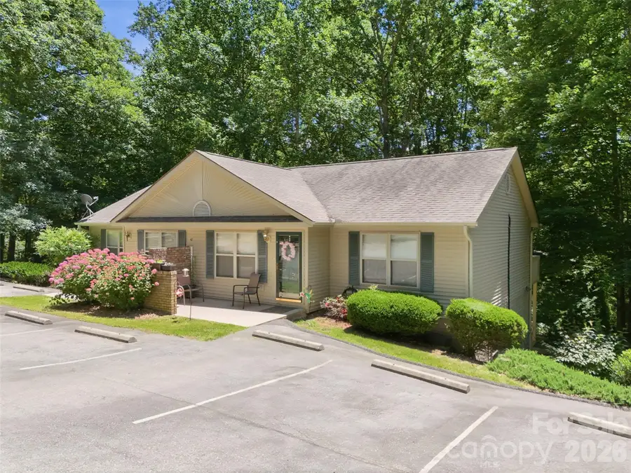 42 Queen Road #D, Candler, NC 28715 - #3