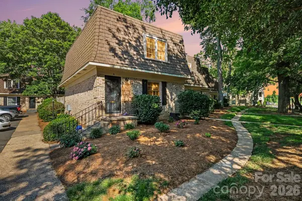 2235 Rexford Road, Charlotte, NC 28211