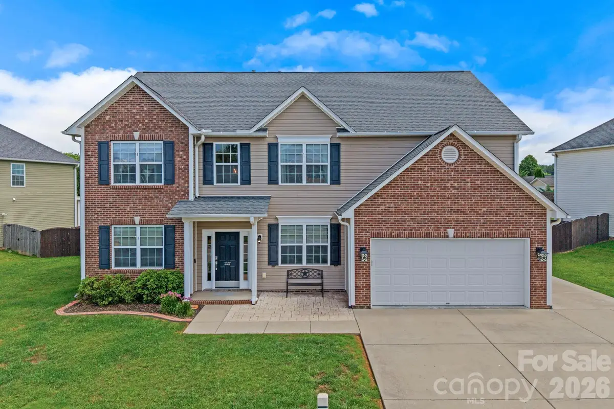 227 Roanoke Road, Fletcher, NC 28732 - #1
