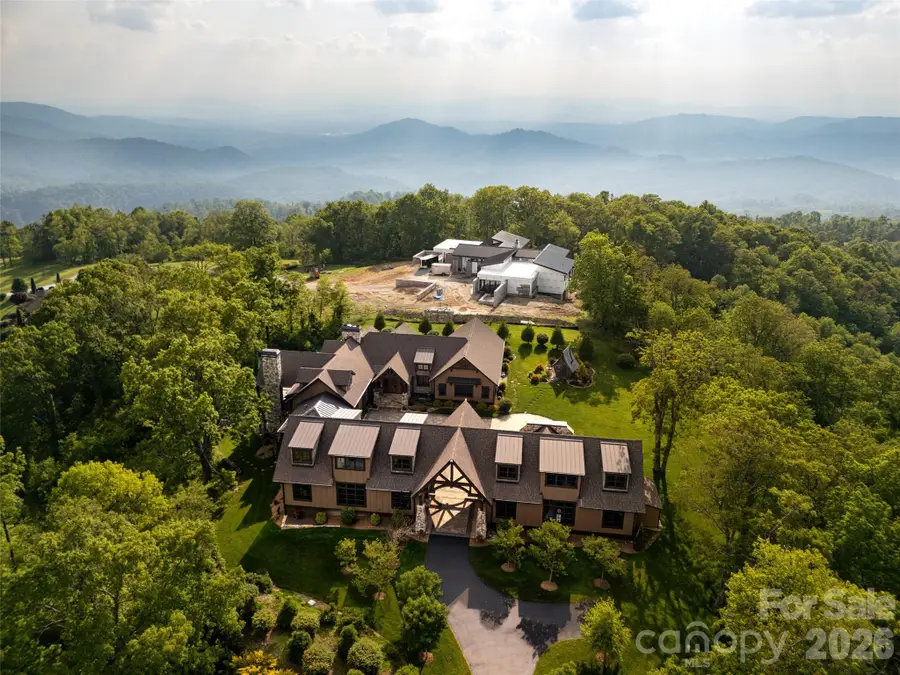 93 N Snow Ridge Drive, Hendersonville, NC 28792 - #3