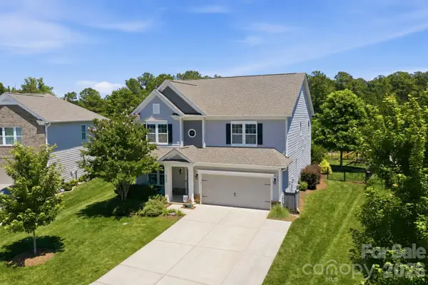 3026 Spinner Court, Denver, NC 28037