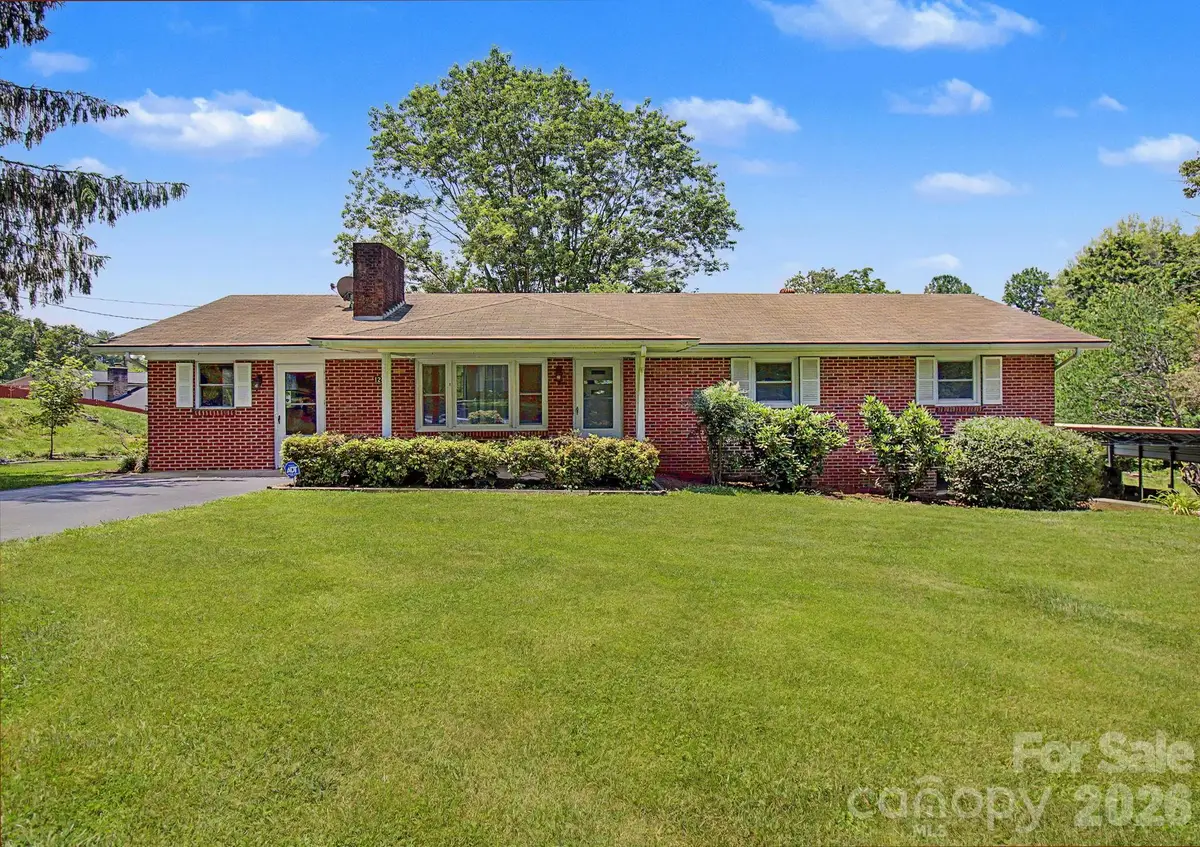 12 Webster Street, Weaverville, NC 28787 - #1
