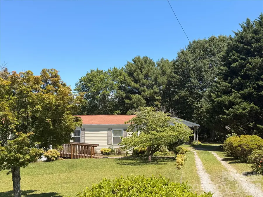 4248 Peachtree Lane, Granite Falls, NC 28630 - #2