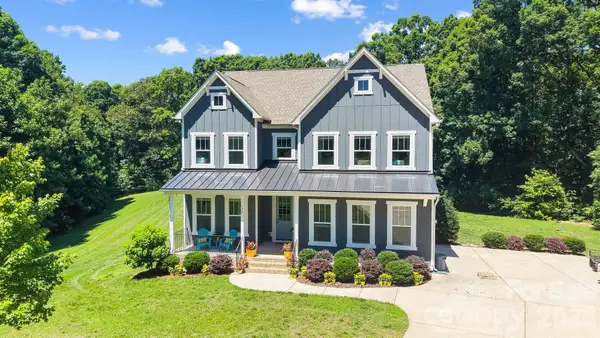 124 Lorenzo Lane, Mooresville, NC 28115