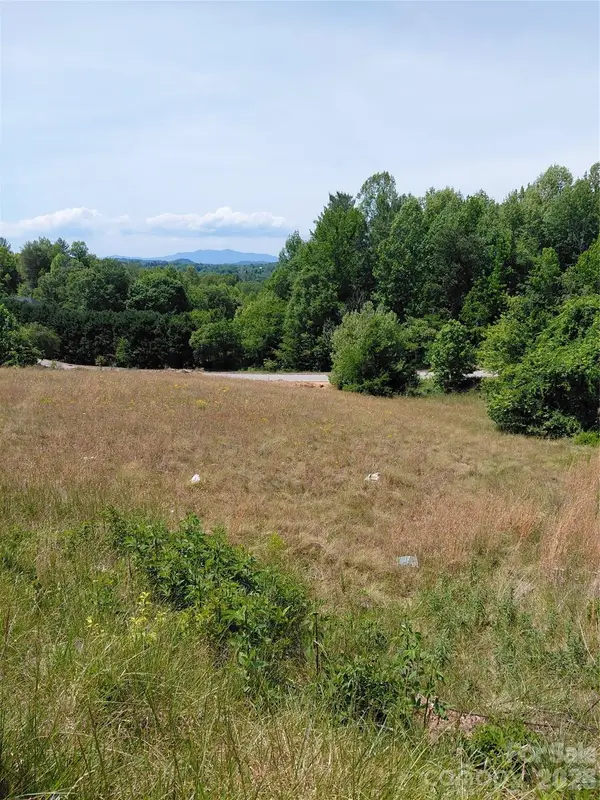410 & 412 Whitmore Street Se #67 & 68, Lenoir, NC 28645