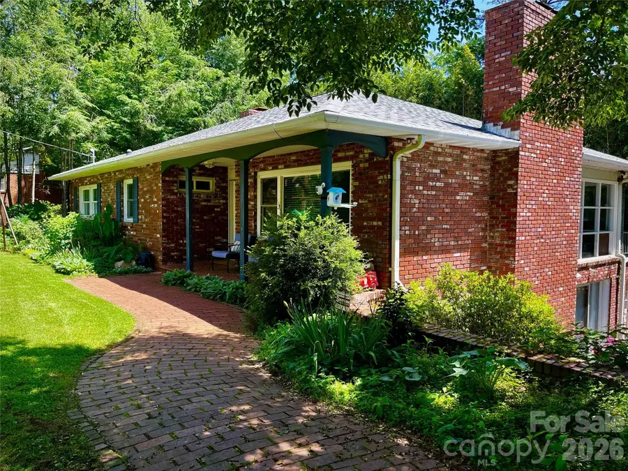 36 Clarendon Road, Asheville, NC 28806 - #3