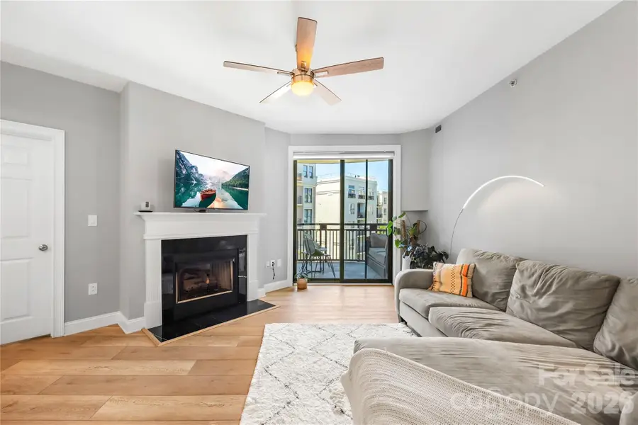 718 W Trade Street #603, Charlotte, NC 28202 - #2
