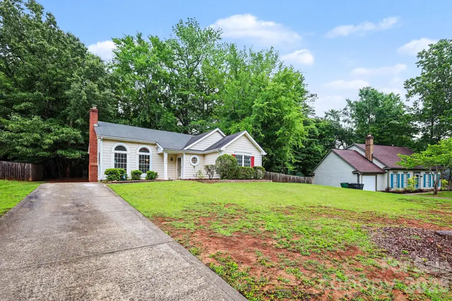 7925 Turquoise Drive, Charlotte, NC 28215 - #2