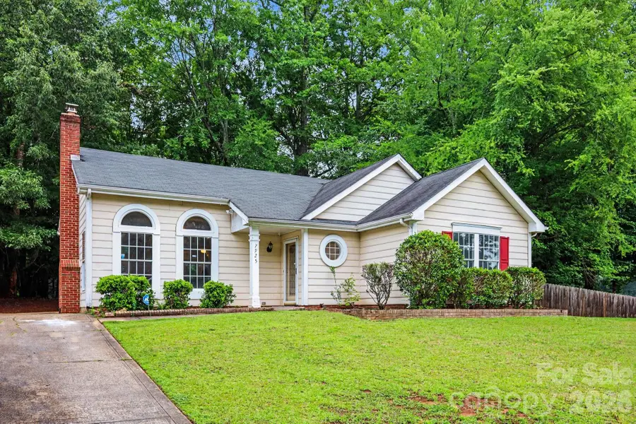 7925 Turquoise Drive, Charlotte, NC 28215 - #3