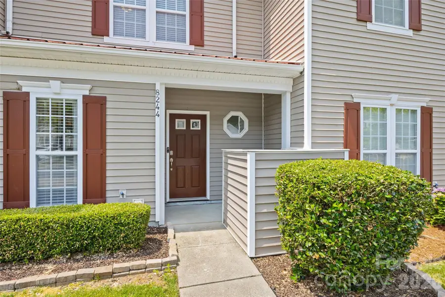 8244 Carob Tree Lane, Charlotte, NC 28215 - #2