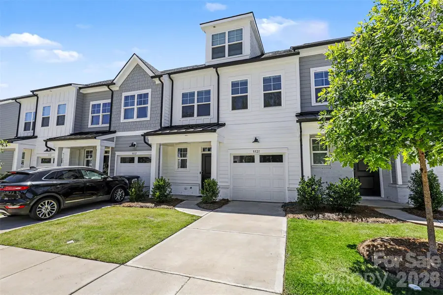 9521 Munsing Drive, Charlotte, NC 28269 - #2