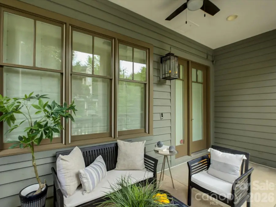 335 E Tremont Avenue, Charlotte, NC 28203 - #3