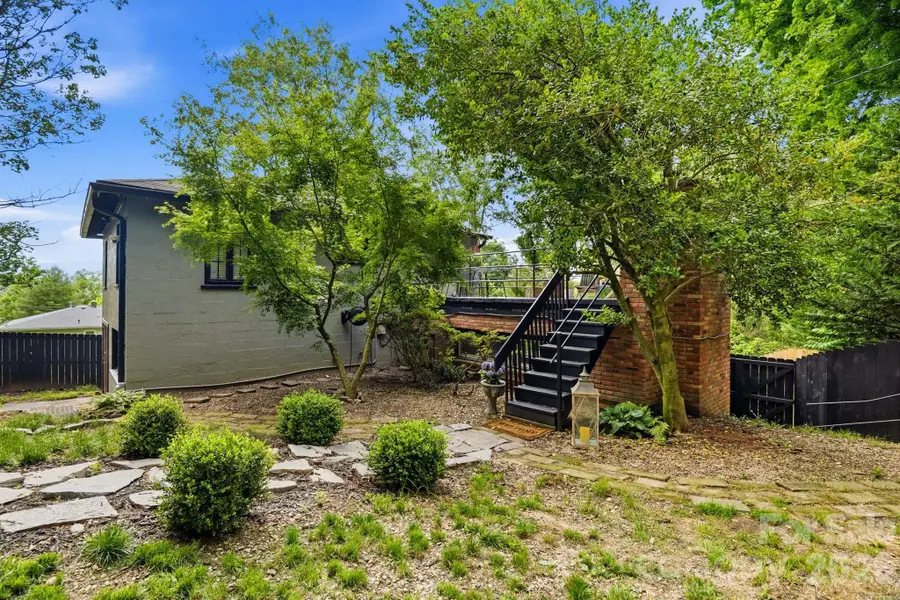 38 Aurora Drive, Asheville, NC 28805 - #2